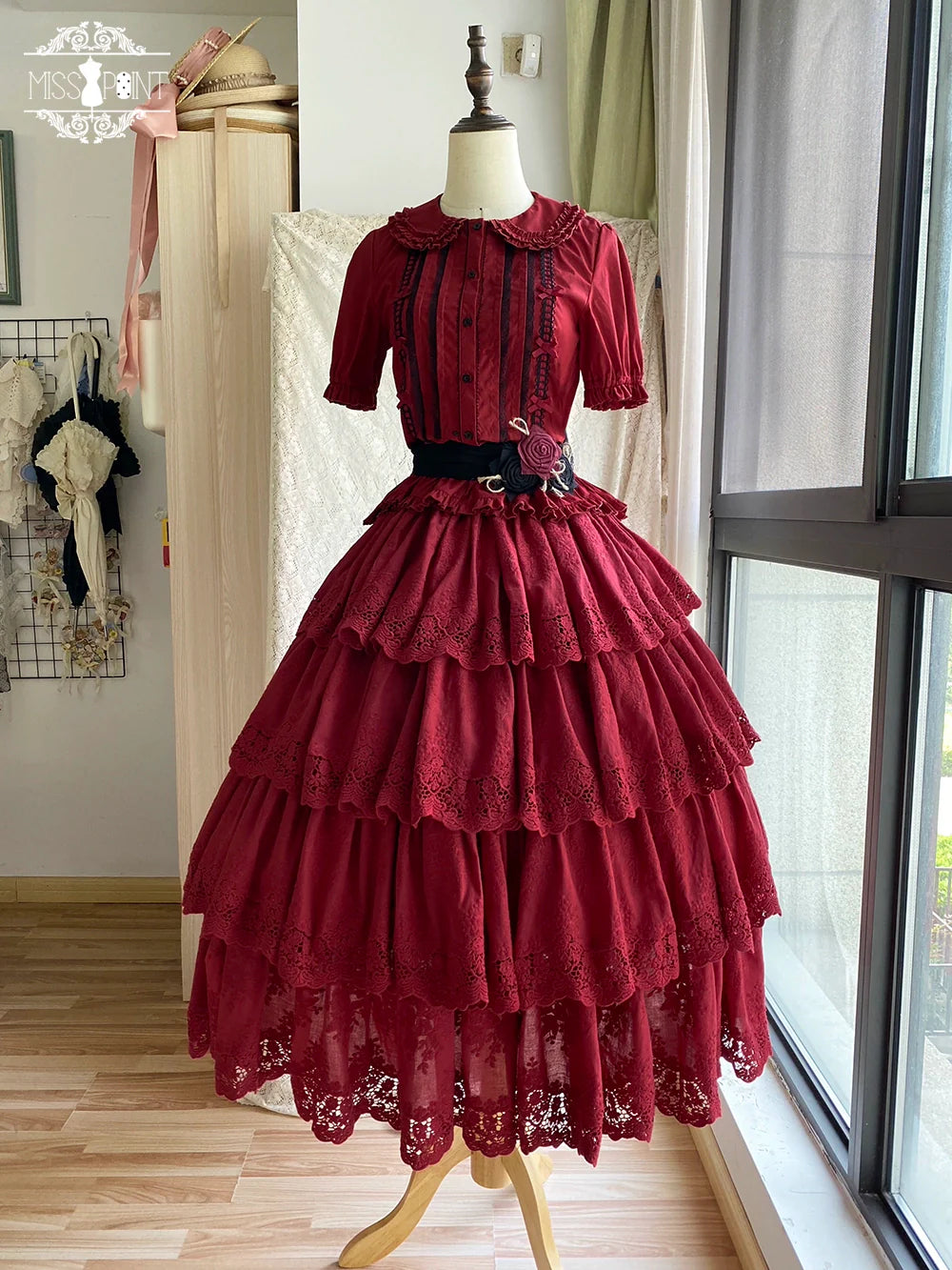 Miss Point~Forest Waltz~Classic Lolita Tiered Skirt Multi-layer Embroidered SK