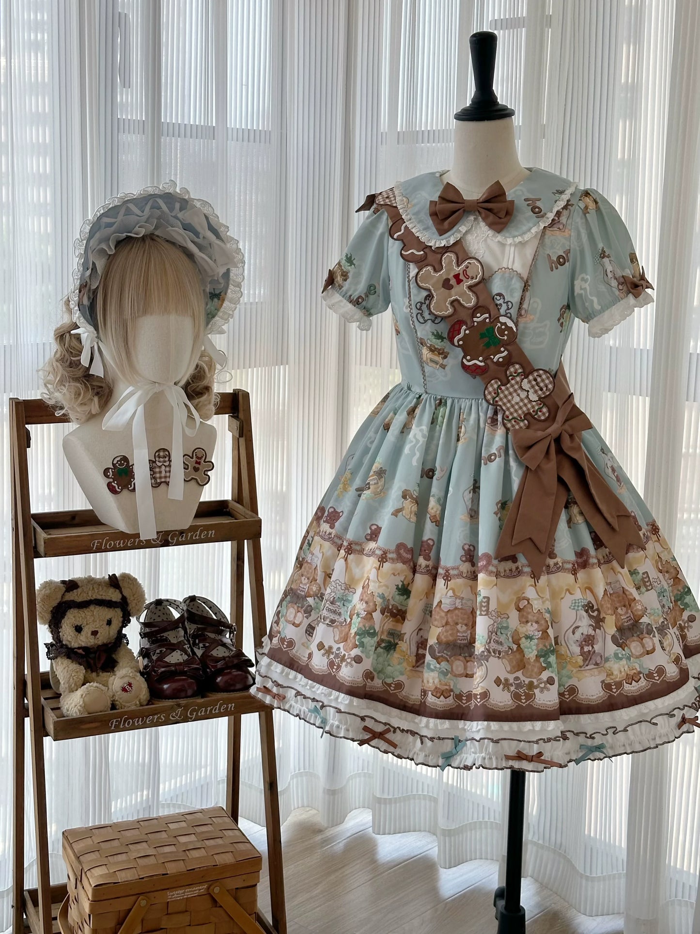 Babyblue~Little Bear Honey Jar~Kawaii Lolita Short Sleeve OP Gingerbread Man Embroidered Dress