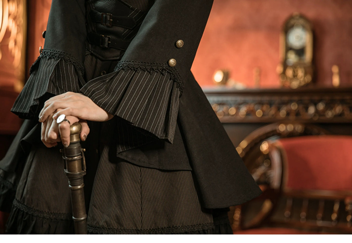 (BFM)Mr. Yi's Steam Continent~Gothic Lolita Cardigan Long Sleeve Black Short Jacket