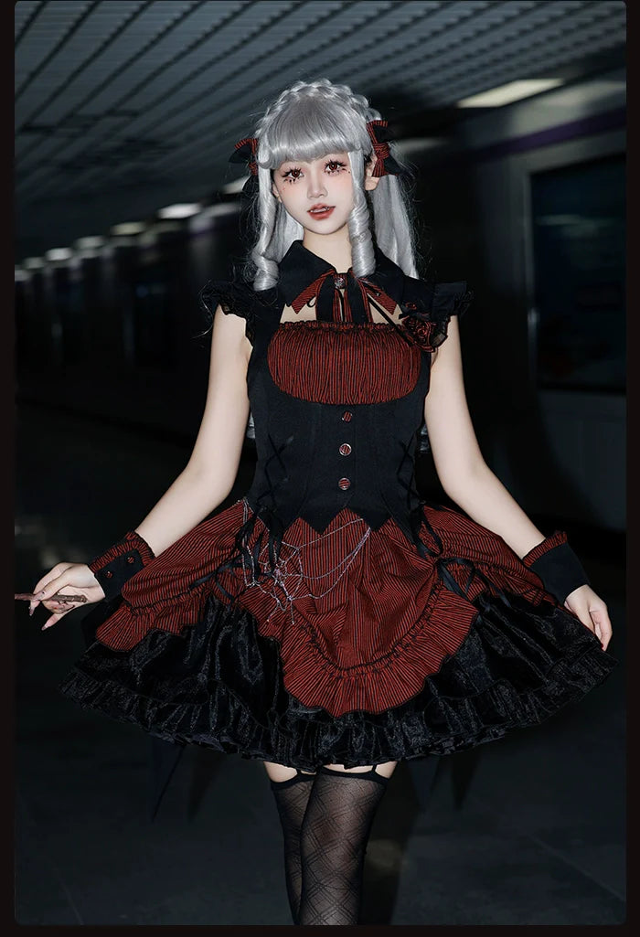 Alice Girl~Lolita Potion~Gothic Lolita Cuffs and Embroidered Badge