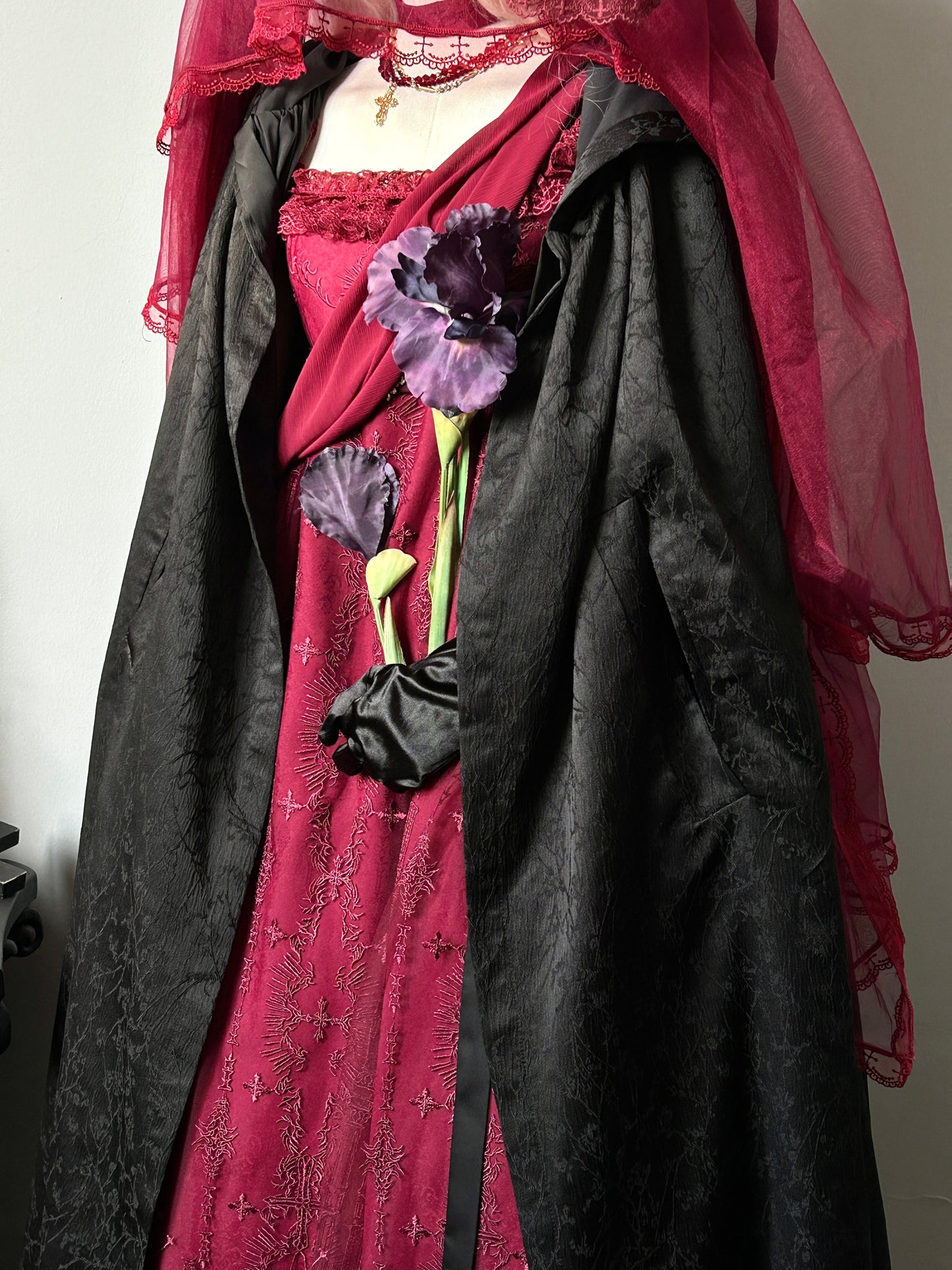 ZJstory~Gothic Lolita Cape Long-sleeved Shawl with Detachable Hood