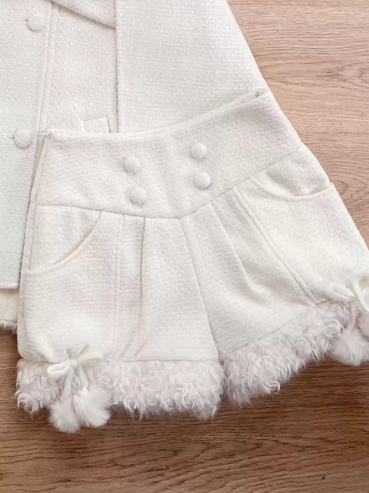 Tan Tuan~Rabbit & Bear~Winter Kawaii Lolita Cape and Shorts