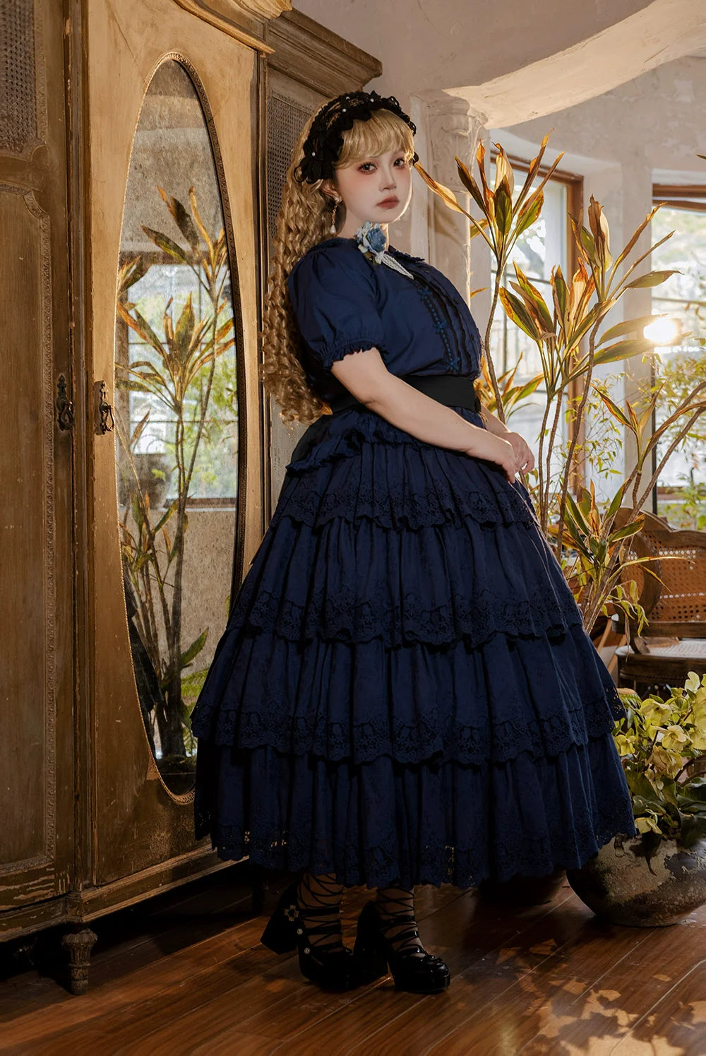 Miss Point~Forest Waltz~Classic Lolita Tiered Skirt Multi-layer Embroidered SK