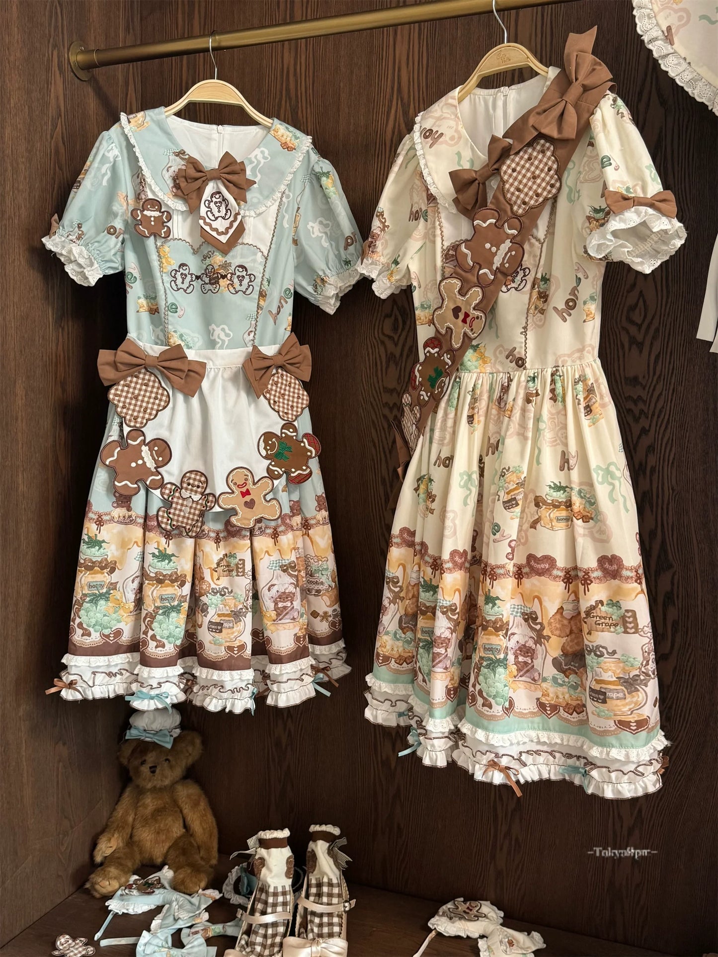 Babyblue~Little Bear Honey Jar~Kawaii Lolita Short Sleeve OP Gingerbread Man Embroidered Dress