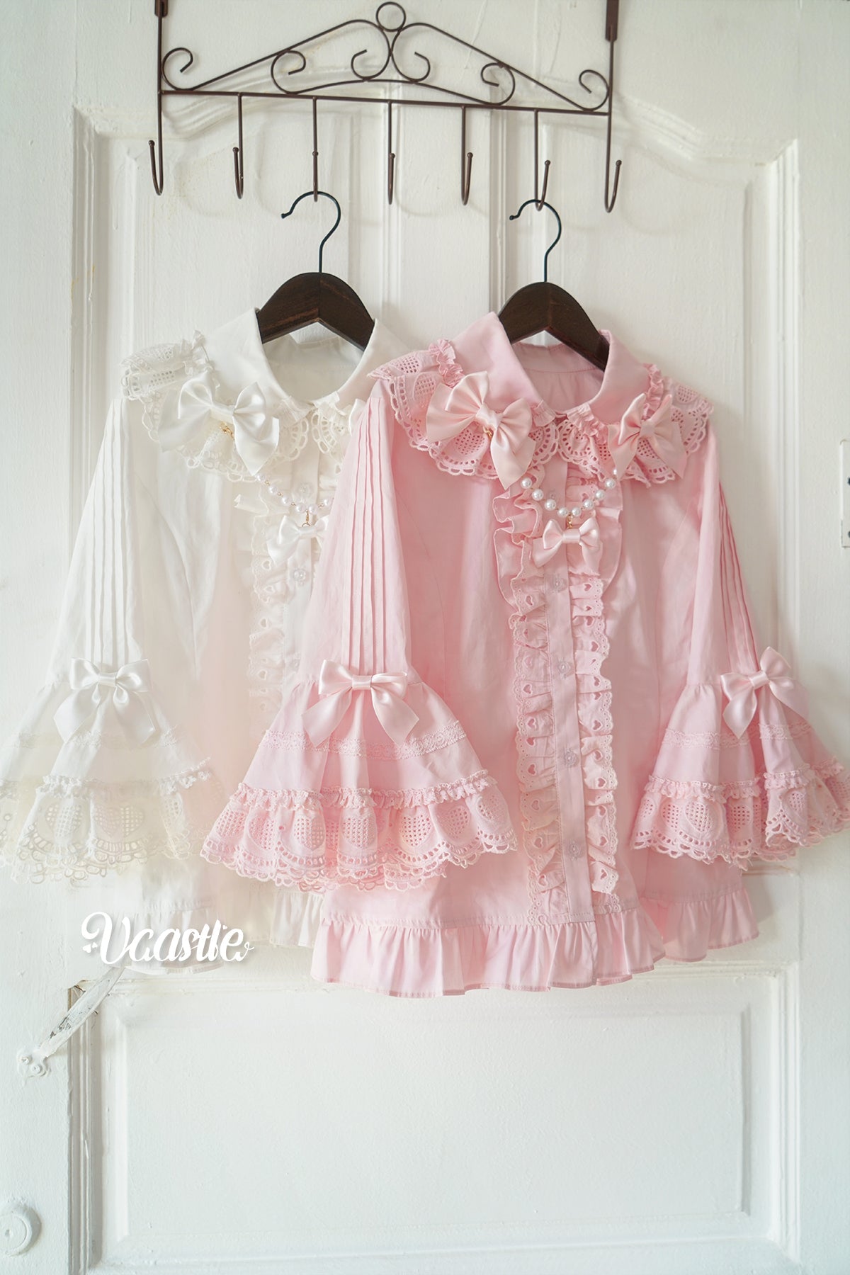 Vcastle~Sweet Crepes~Sweet Lolita Shirt with Princess Sleeves and Bow Chain