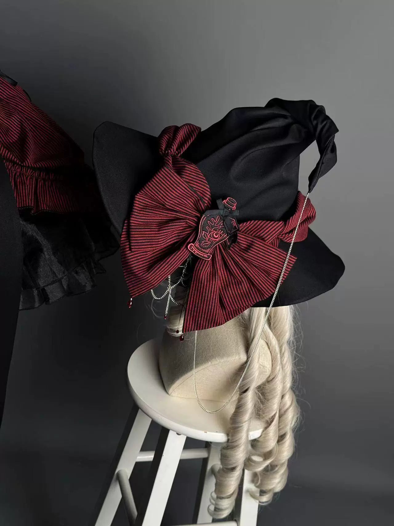 Alice Girl~Lolita Potion~Gothic Lolita Witch Hat and Striped Side Clips