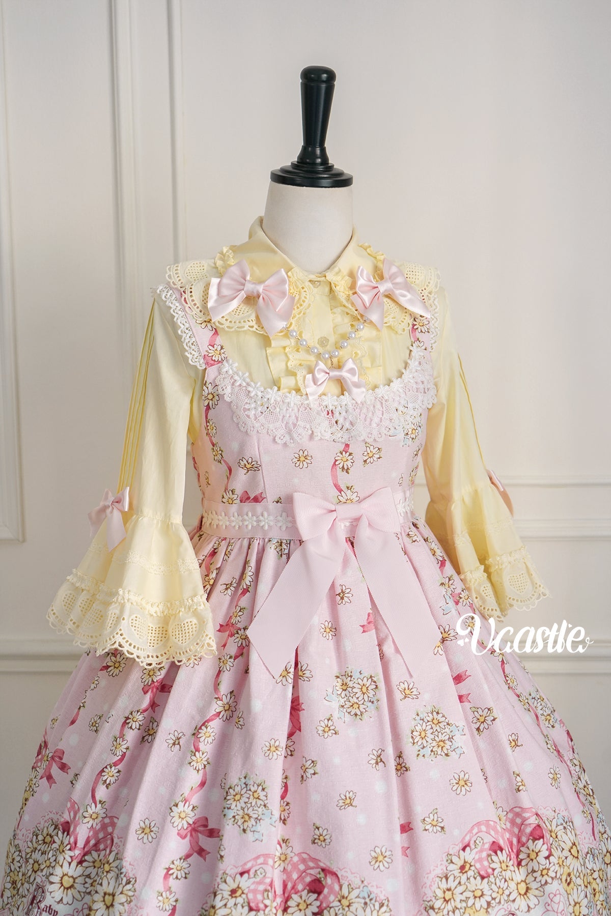 Vcastle~Sweet Crepes~Sweet Lolita Shirt with Princess Sleeves and Bow Chain