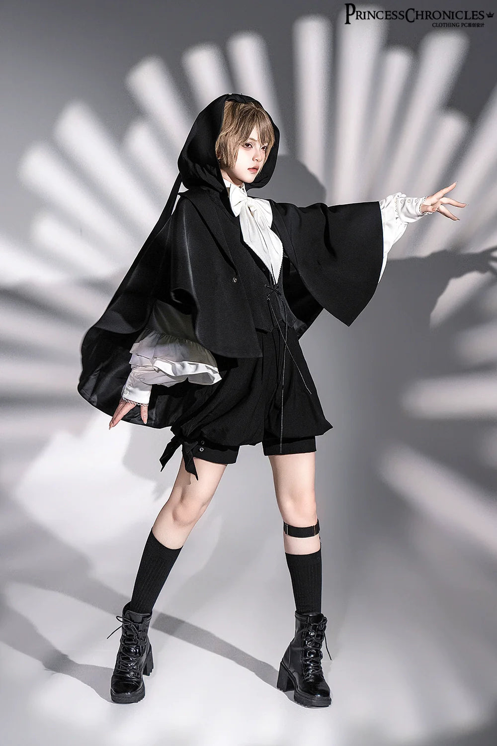 Princess Chronicles~Rabbit Feather~Black Ouji Lolita Vest Shorts Suit Prince Cloak Set