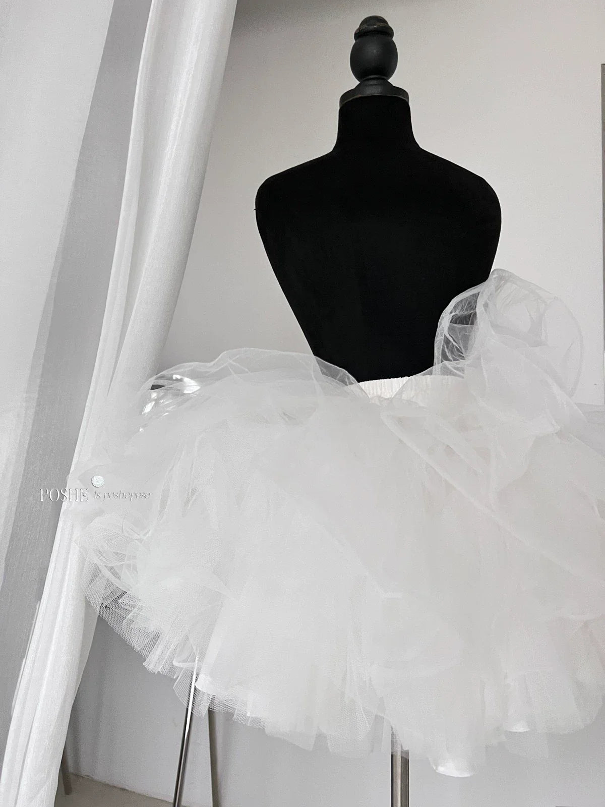 POSHEPOSE~Maid Bunny~Gorgeous Sweet Lolita OP Dress with Detachable Sleeves and Apron