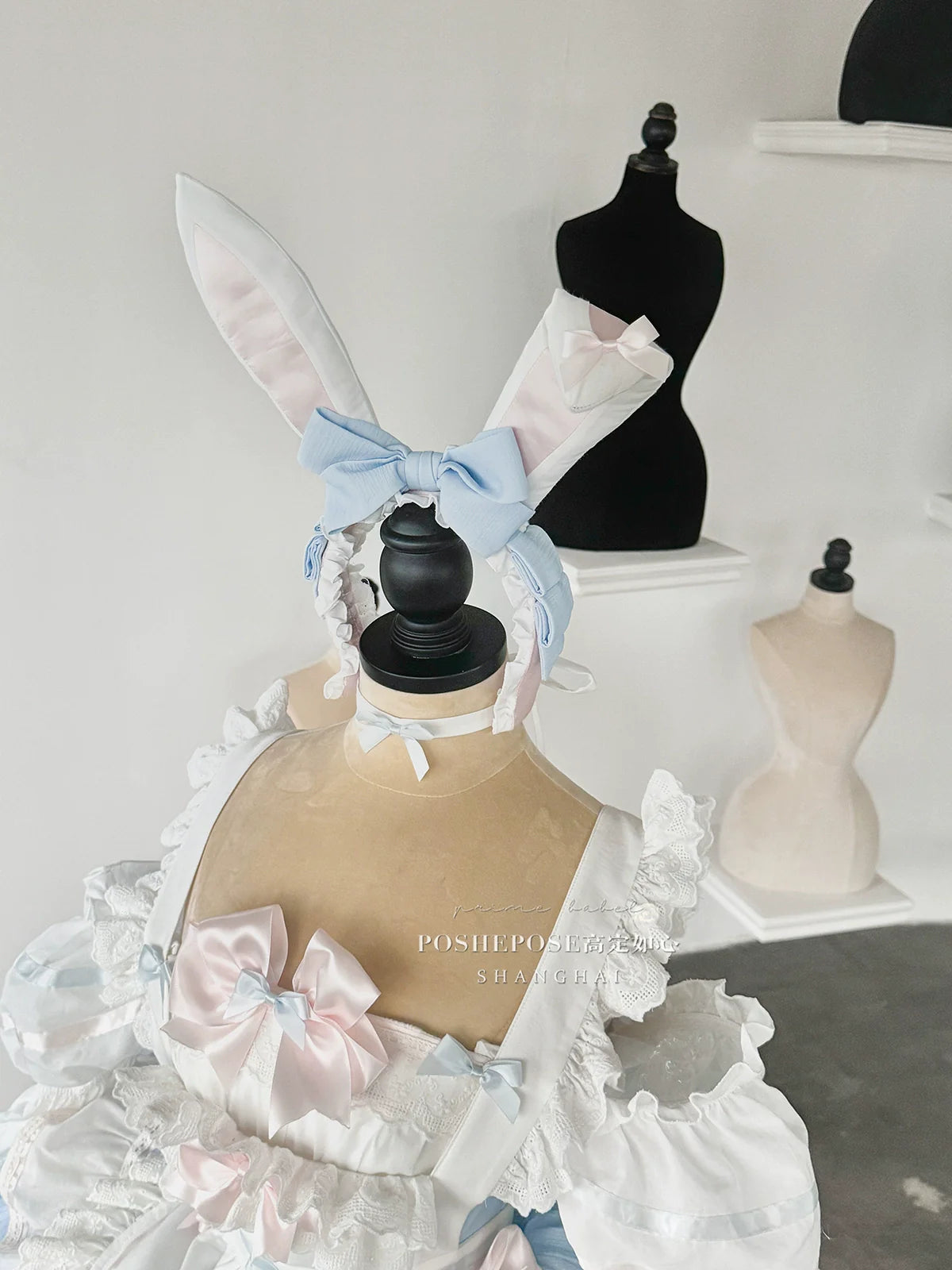 POSHEPOSE~Maid Bunny~Gorgeous Sweet Lolita OP Dress with Detachable Sleeves and Apron