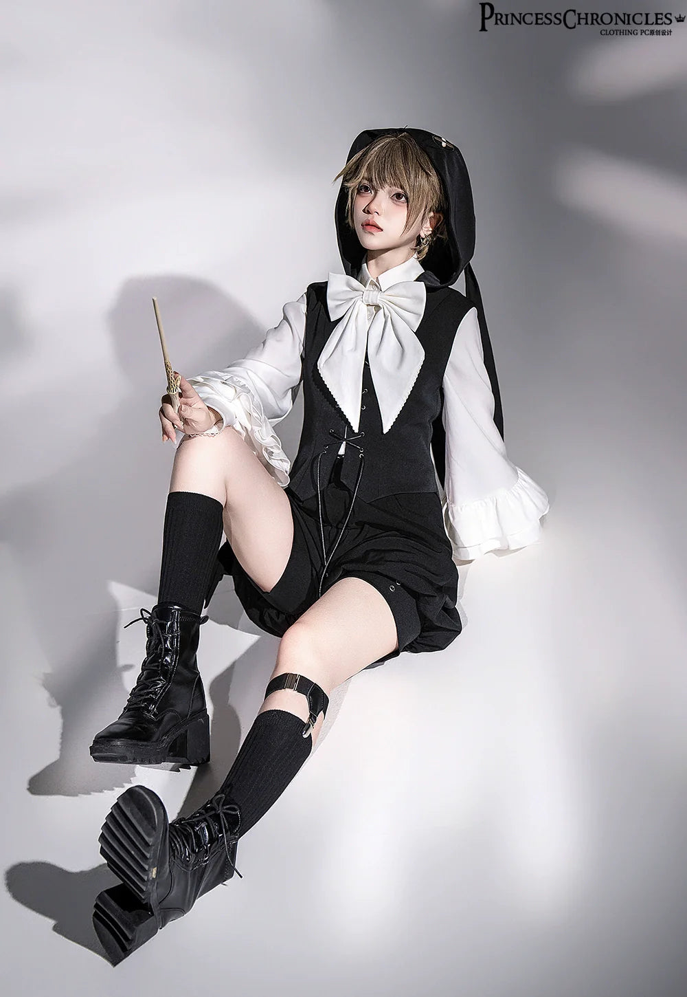 Princess Chronicles~Rabbit Feather~Black Ouji Lolita Vest Shorts Suit Prince Cloak Set