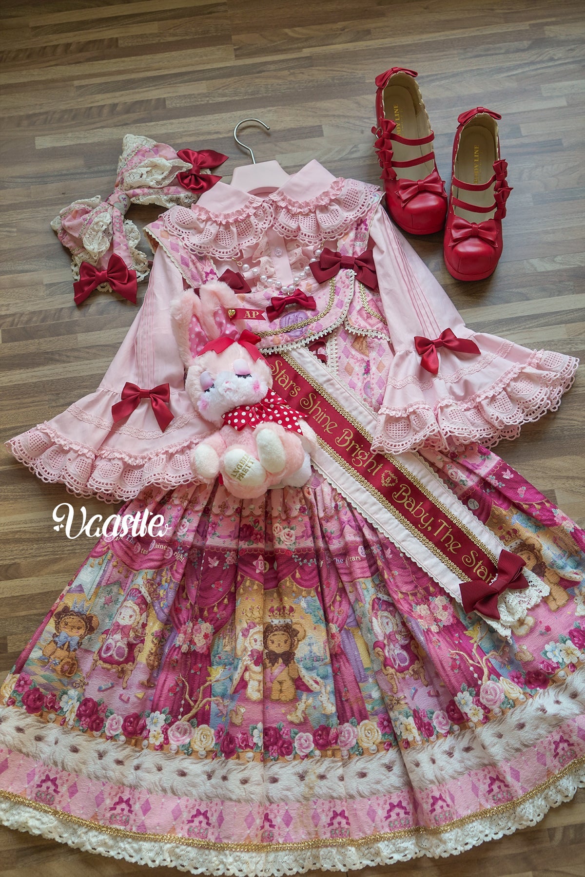 Vcastle~Sweet Crepes~Sweet Lolita Shirt with Princess Sleeves and Bow Chain