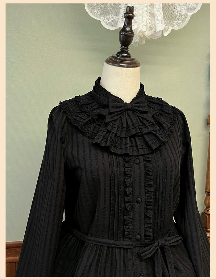 Alice Girl~Fox Band~Sweet Lolita Shirt with Bow Jabot