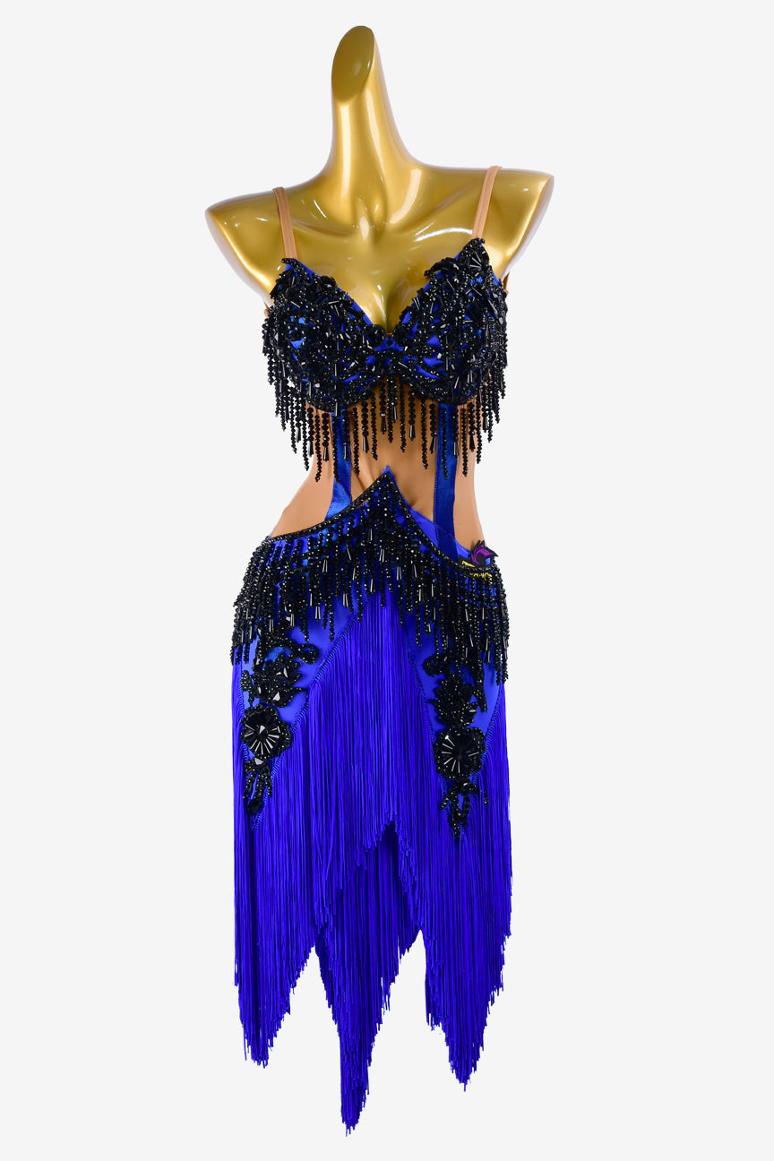 Permino Dark nude & mediumblue Latin dress with black stonning lace appliqués, mediumblue fringes & black beaddings