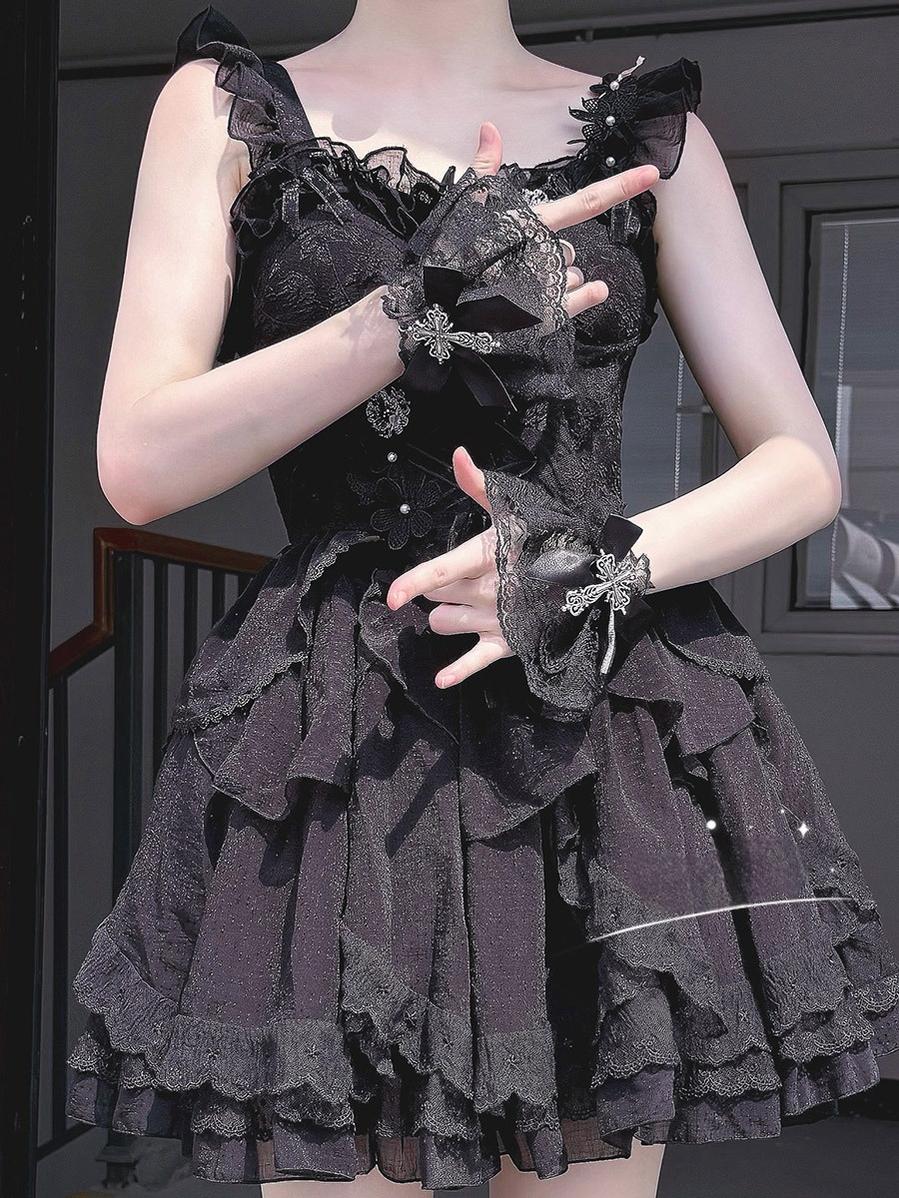 Hua Nai Cat~Gothic Lolita Cuffs with Cross Black and White Hand Sleeve